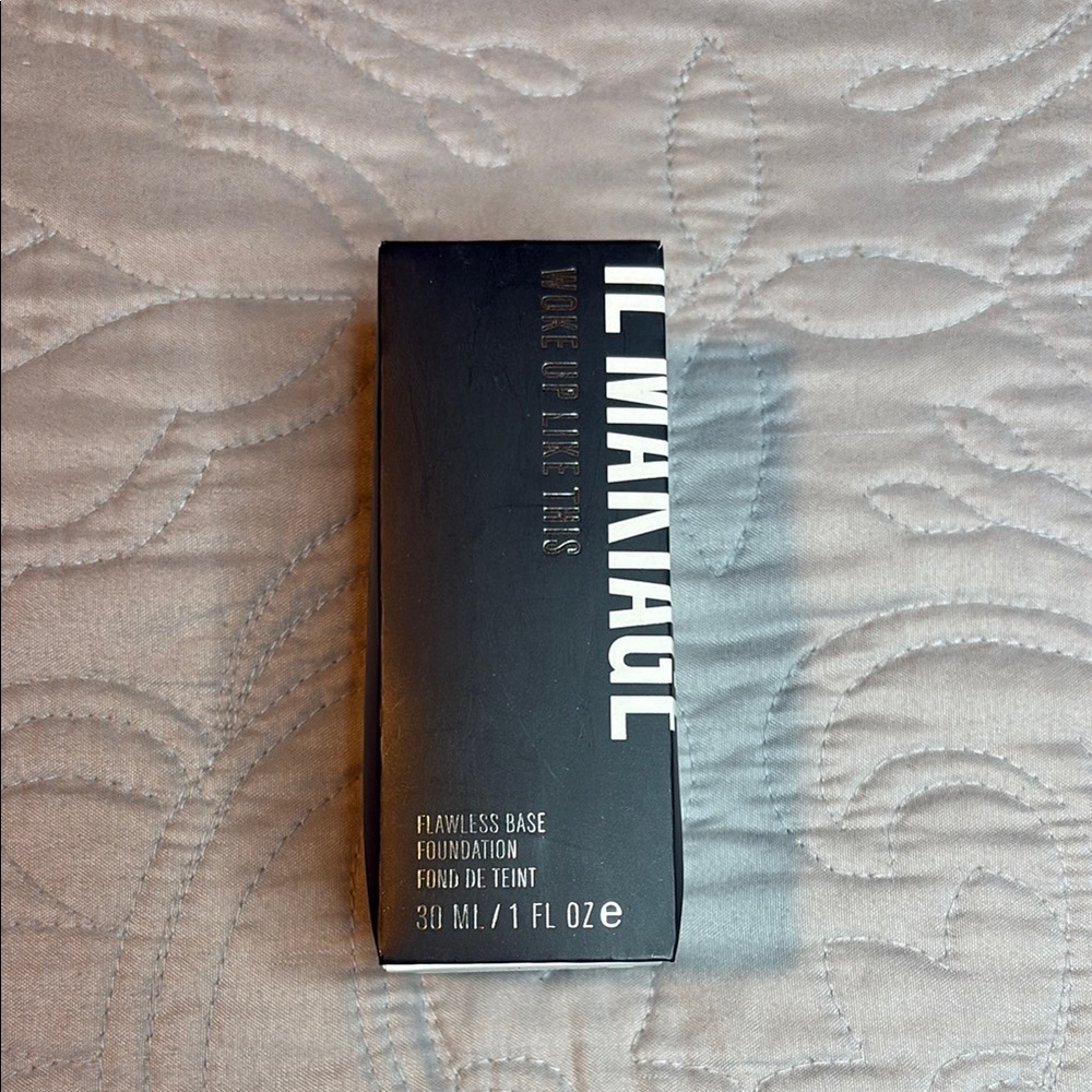 IL MAKIAGE Flawless Base Foundation